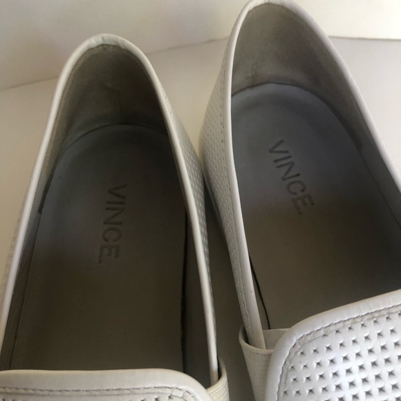 Vince Woman’s Blair Italian Leather White Perforated Slip-On Sneakers Size 7/37 - Picture 4 of 13